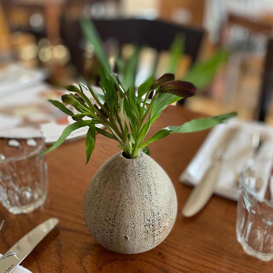 The Gordon Arms Restaurant With Rooms Yarrow ภายนอก รูปภาพ